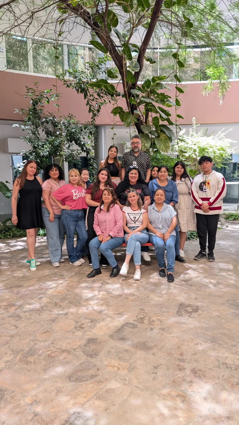 empleados de anexa bpo
